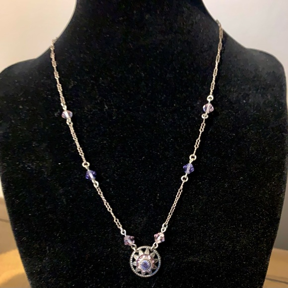 Liz Palacios Necklace, Like New, Beautiful Necklace with Swarovski Crystals - Picture 5 of 7